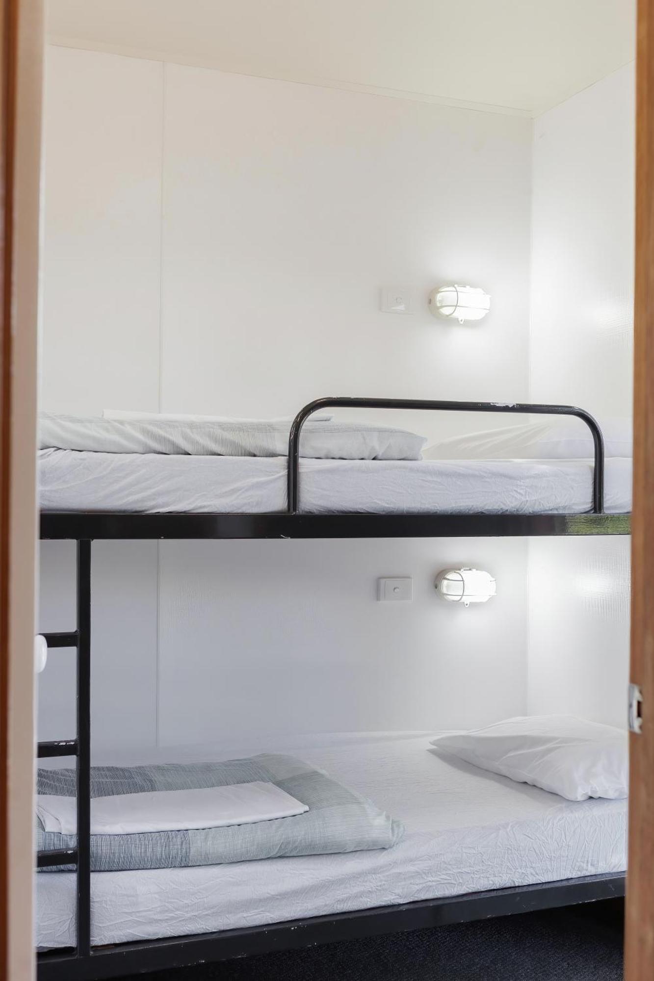 Отель Big4 Albury Tourist Park Экстерьер фото